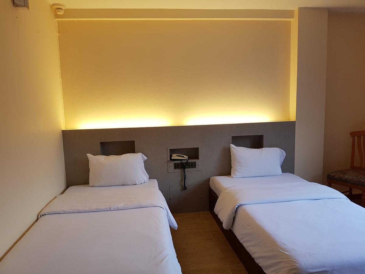 K.S.Pavilion Hotel Nakhonratchasima Exteriér fotografie
