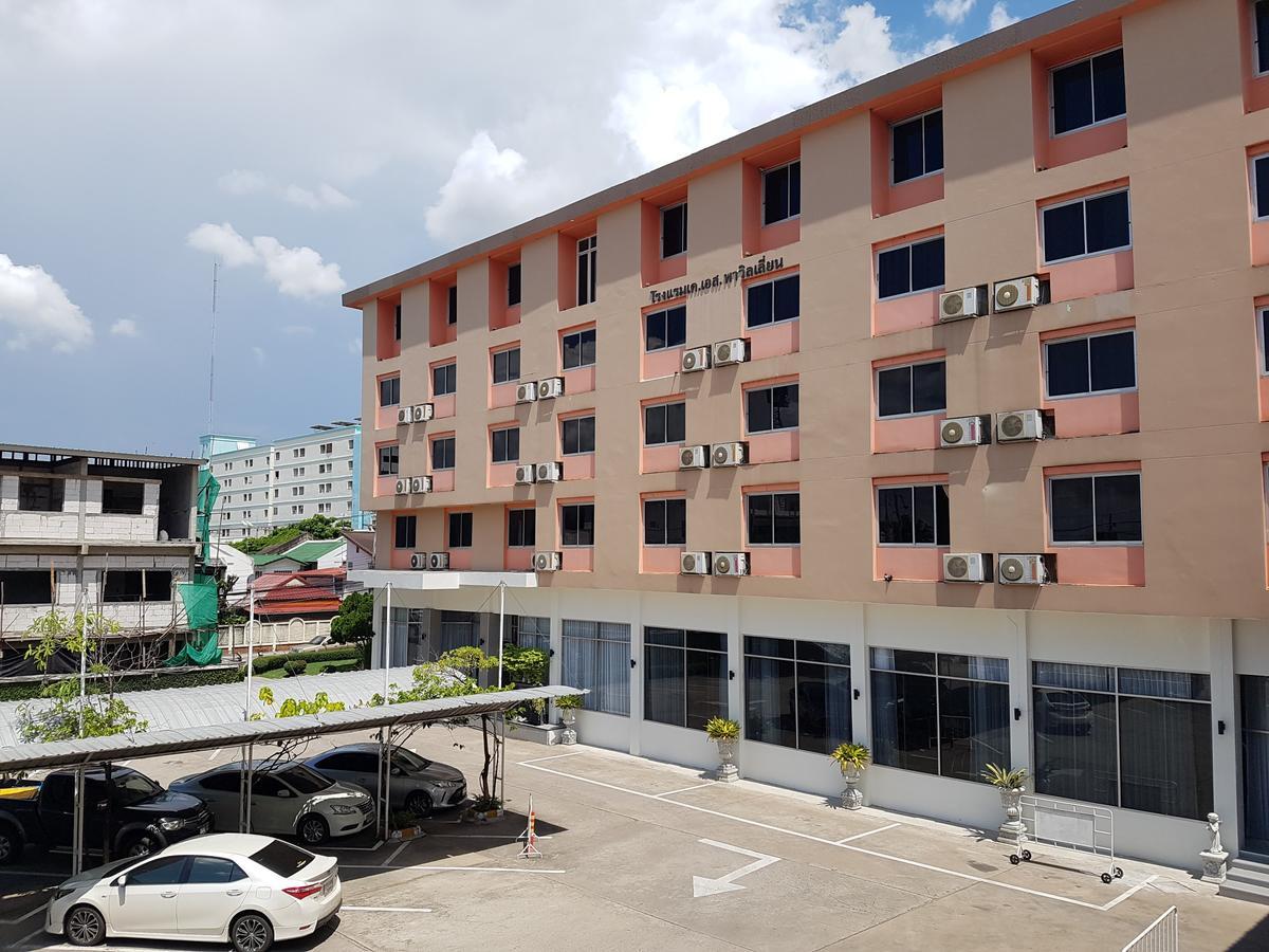 K.S.Pavilion Hotel Nakhonratchasima Exteriér fotografie