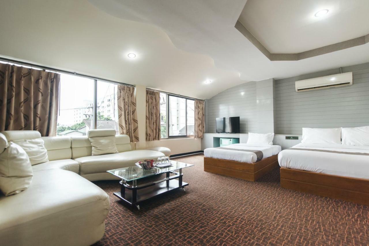 K.S.Pavilion Hotel Nakhonratchasima Exteriér fotografie