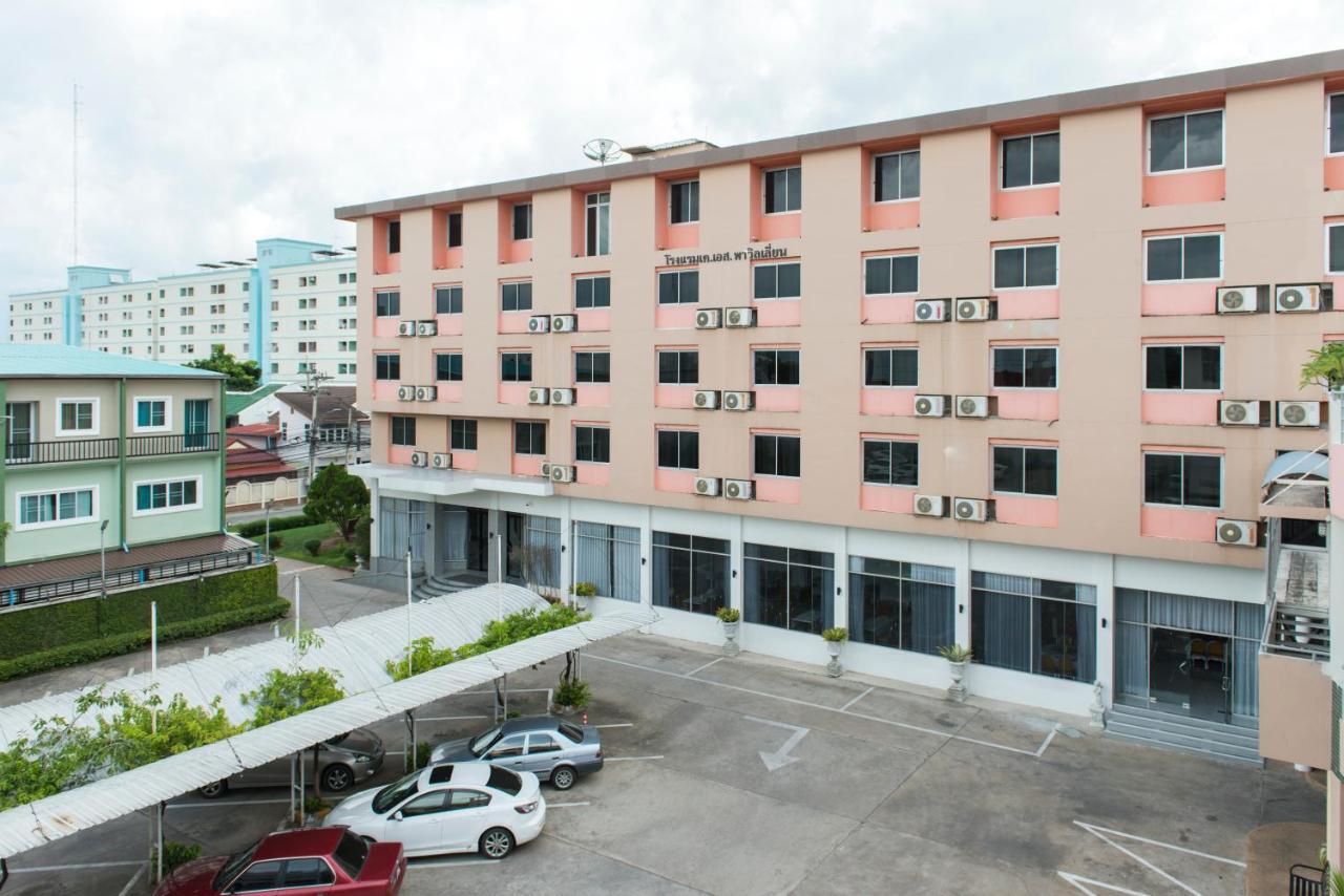 K.S.Pavilion Hotel Nakhonratchasima Exteriér fotografie
